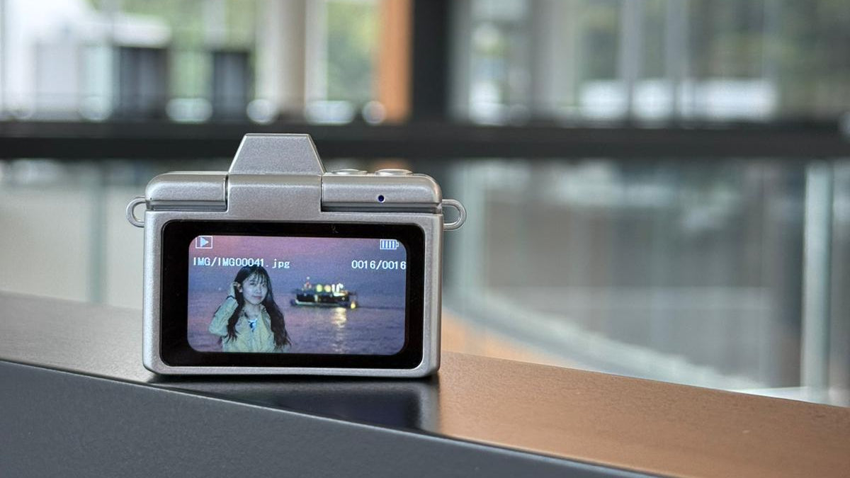 Mini Flip Digital Camera